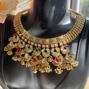 Nilani Necklace Set